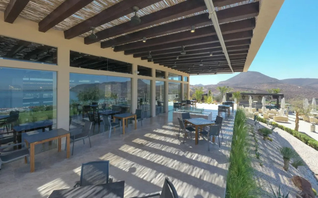 Puerta Cortés Residences by Lumina