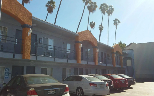 Value Inn Hollywood