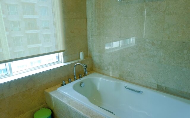 Luxurious 2 Bedroom Senayan Residence By Travelio