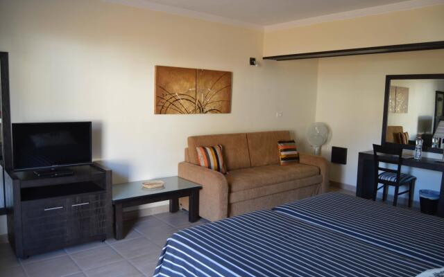 Hotel La Aldea Suites