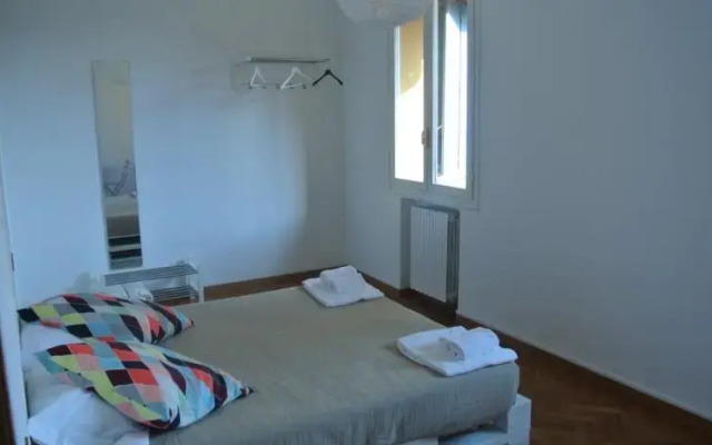 My Room Center ECO