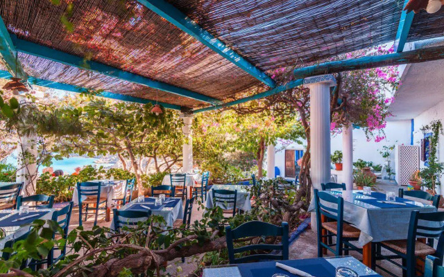 Poseidon Blue Gastronomy Hotel