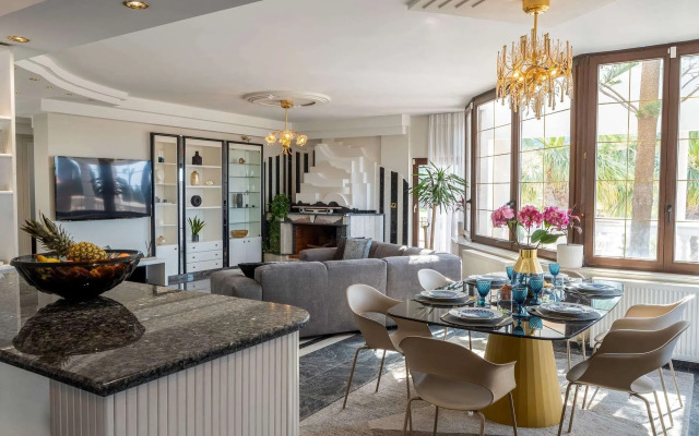 Red Rose Luxury Villa