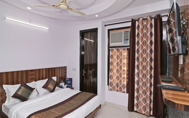 OYO 12348 Hotel Aerosky Residency