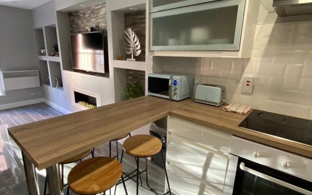 3 bed apartment near Temple Bar