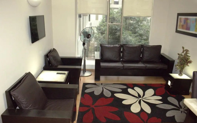 Puerta Alameda Suites