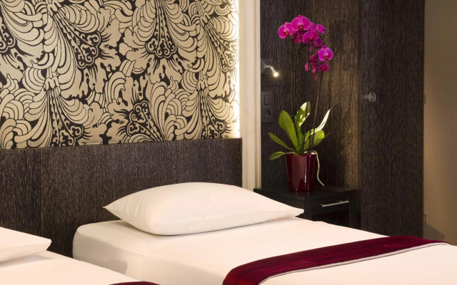 Central Hotel Paris