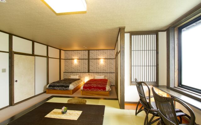 Yufuin Onsen Toshoan