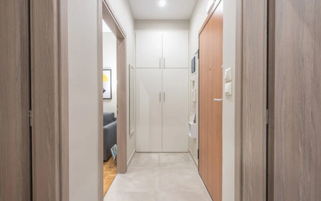 Elegant Mavili Suite by Cloudkeys