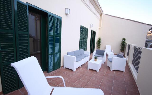 Holidays2Malaga Flamenco Apartments