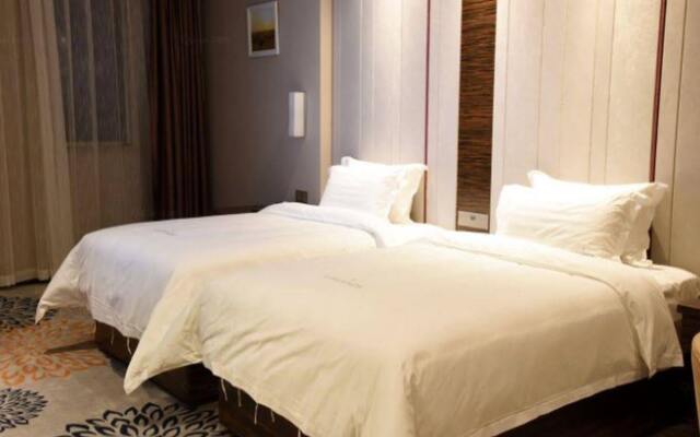 Lavande Hotel Nanjing Shuiximen Street Mochou Lake Park