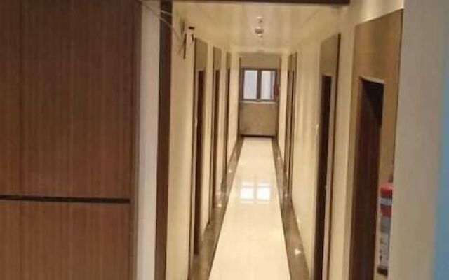 Hotel Shree Balaji International