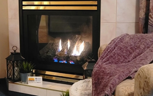 Western Budget Motel Whitecourt 3