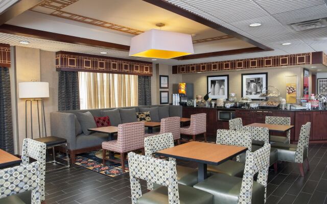 Hampton Inn Seymour