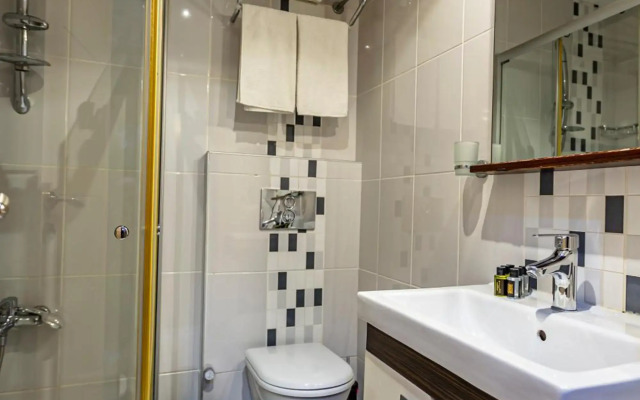 ibis Istanbul West