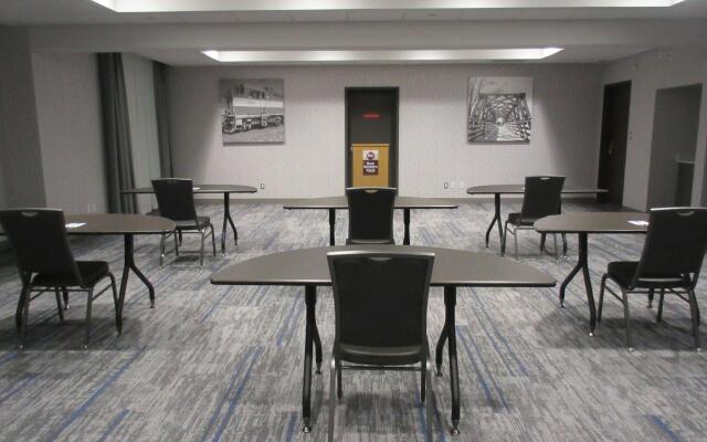 Best Western Inn & Suites
