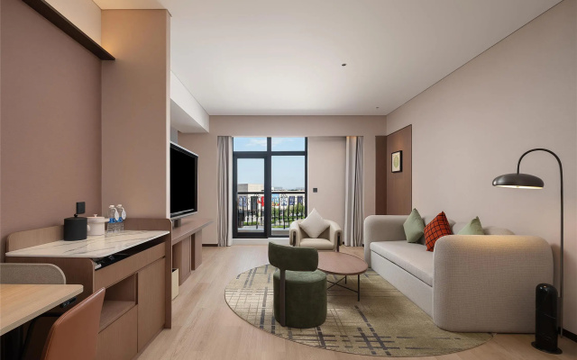 Hilton Garden Inn Tianjin Jinnan – Guest Rooms – Tianjin