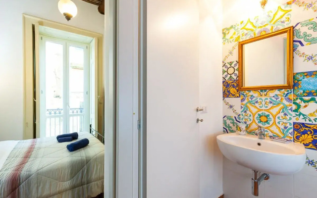 Don Pedro Rooms Vicerè di Toledo in the city center