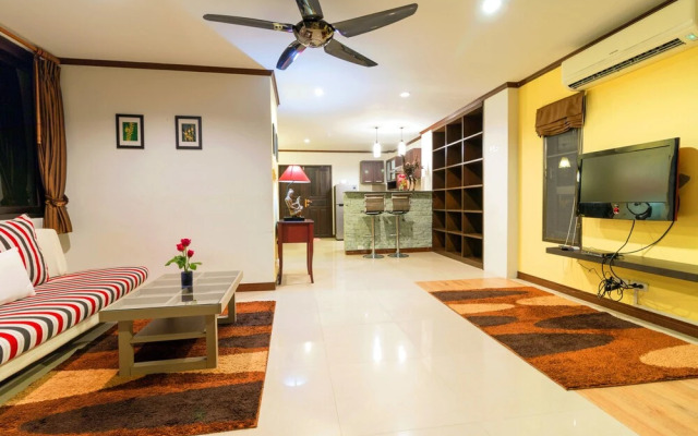 Baan Rawee Villas