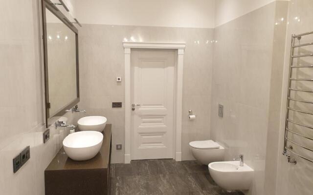 MARBEO 5 Star Luxury Suites - Peldu