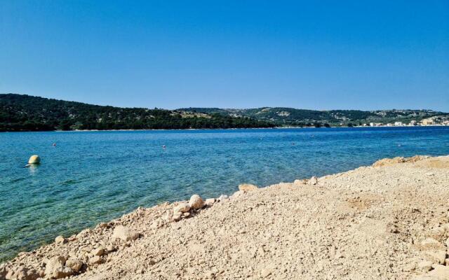 Mobilhome NaMore C4, Tisno