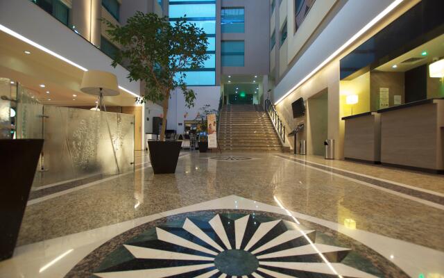 Holiday Inn Ciudad De Mexico-Trade Center by IHG