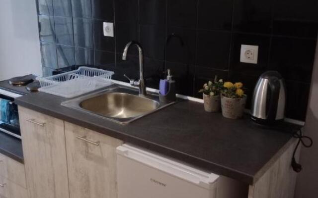 Closer "Egnatia Apartment 4"