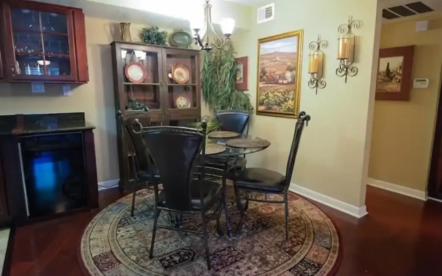 Traditional Touch By Signature Vacation Rentals