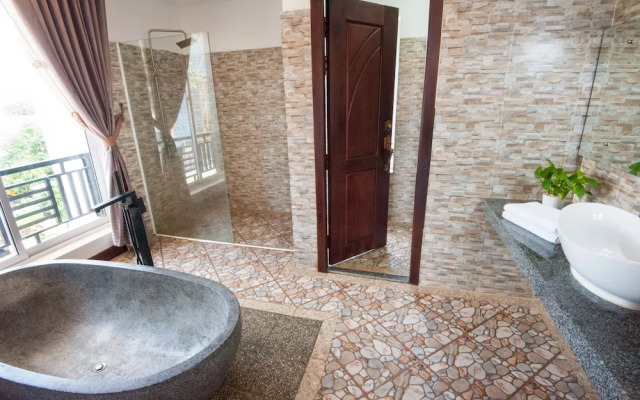 Mad Monkey Hostel Siem Reap