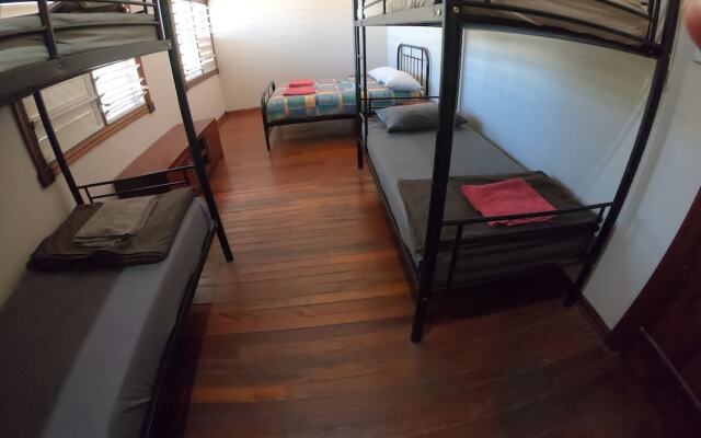 Kimberley Travellers Lodge - Hostel