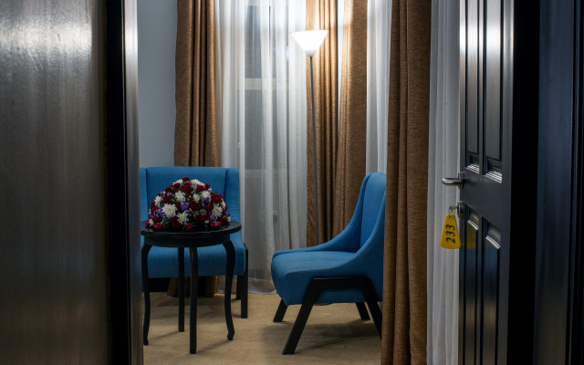 A'lure Hotel & Residences