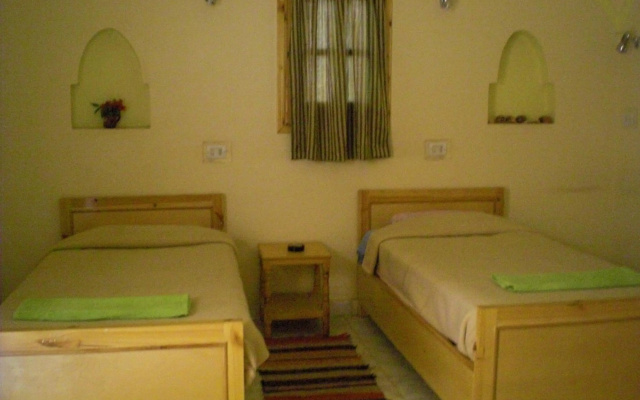 El Fayrouz Hotel