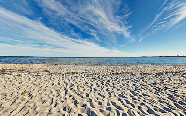 Commercial #10C - 2 Br Condo