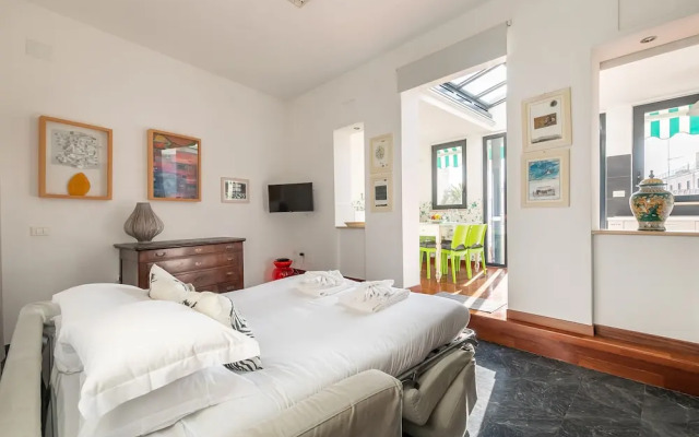 Wonder Two BR Apartment with Terrace