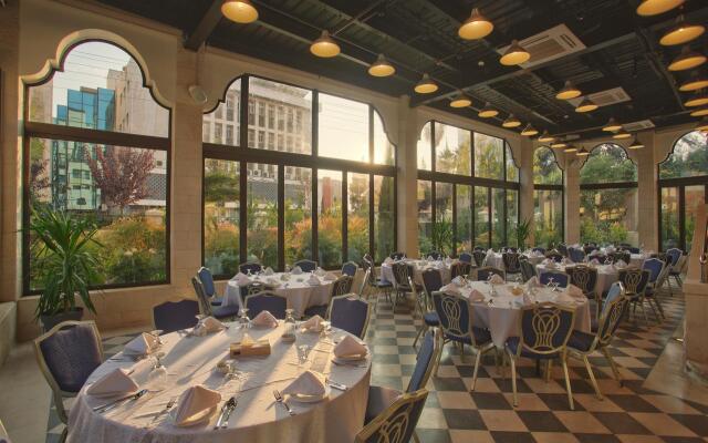 The House Boutique Suites