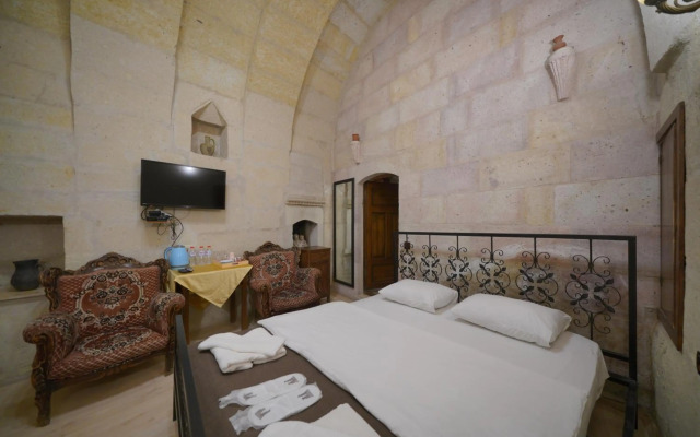 View Cave Hotel