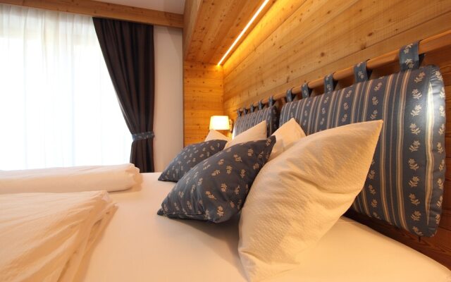 Dolomites B&B Suites and Apartments