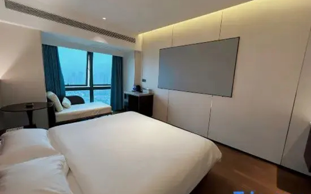 Joy Gee Hotel