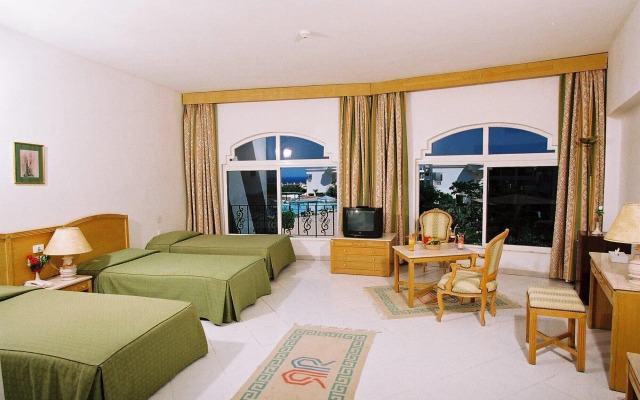 Royal Paradise Beach Resort