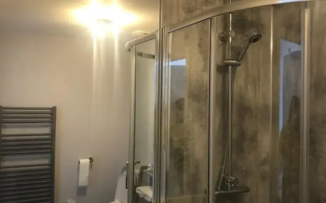 Appin Apartment