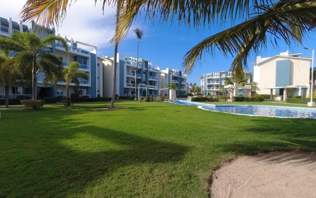 H2 Exclusive apartment near the the ocean