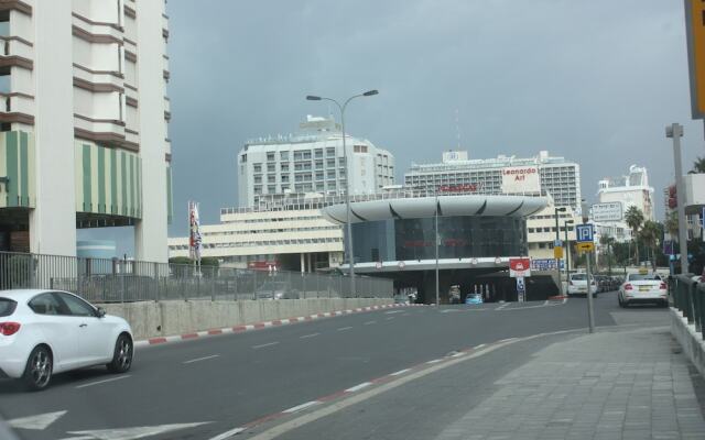 TLV Suites on the beach