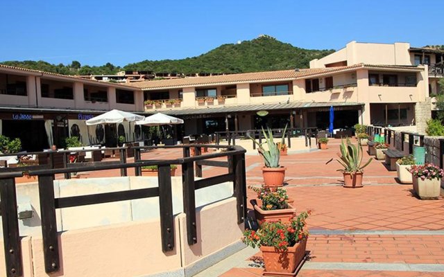 Portolaconia Residence Condominio