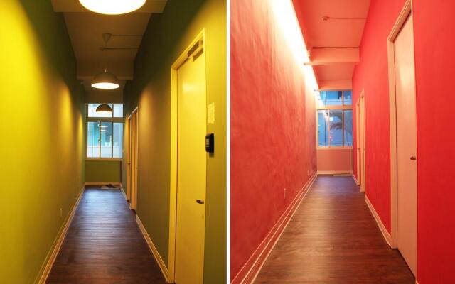 Flip Flop Hostel - Main Station