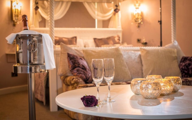 Hatherley Manor Hotel & Spa