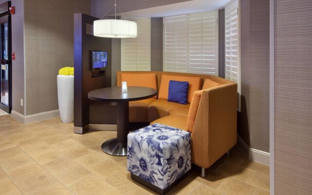 Courtyard by Marriott Orlando East/UCF Area