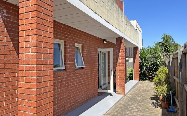 Box Hill Compact Home Small family WiFi