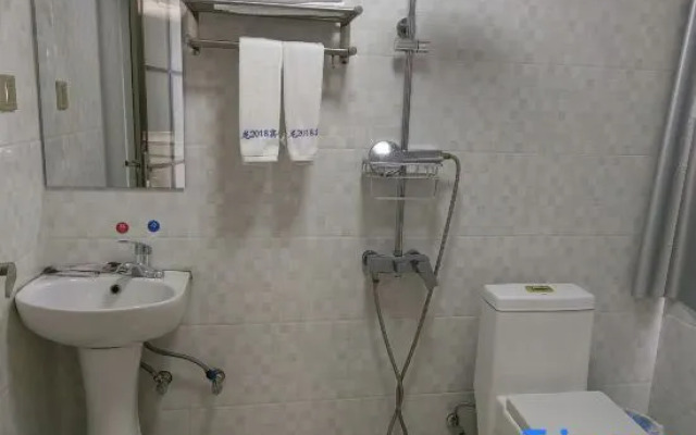 Dinglong 2018 Hotel Xiangxiang