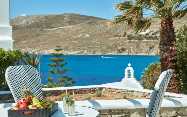 Archipelagos Hotel