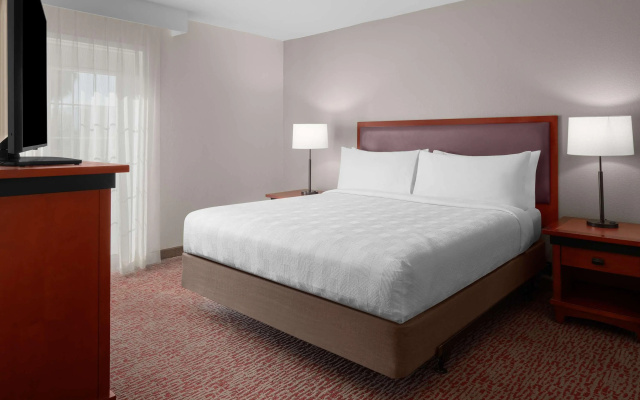 Larkspur Landing Extended Stay Suites Renton - Image 6